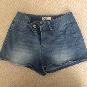 SO brand denim stretchy shorts
